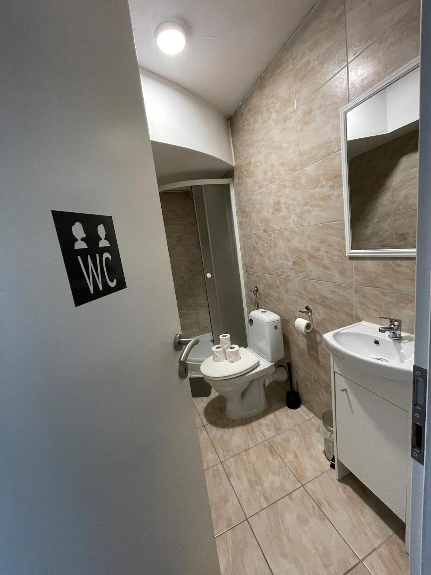 Granada Rooms 卢布尔雅那 外观 照片