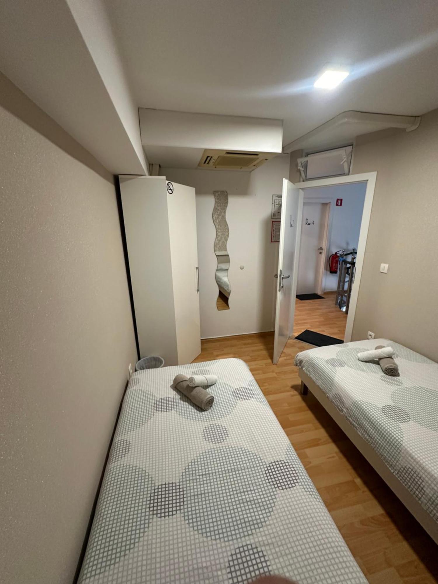 Granada Rooms 卢布尔雅那 外观 照片